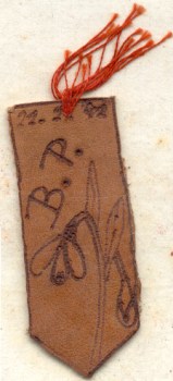 Rechtsboven is met enige moeite het jaartal '42 herkenbaar.